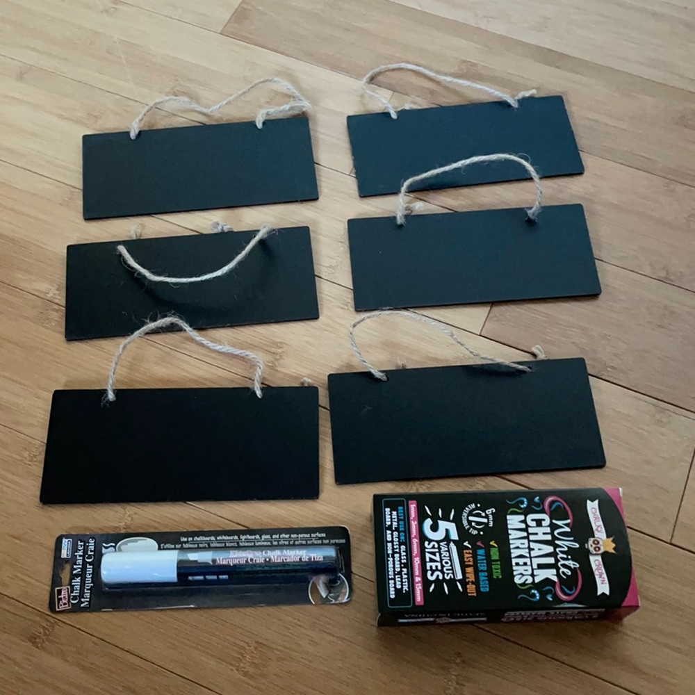 Set of six 3” by 7” Chalkboard Signs with Markers